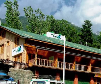 https://imgcld.yatra.com/ytimages/image/upload/t_hotel_yatra_city_desktop/v1450332748/Domestic Hotels/Hotels_Pahalgam/Hotel Tulyan/OVER_VIEW.jpg